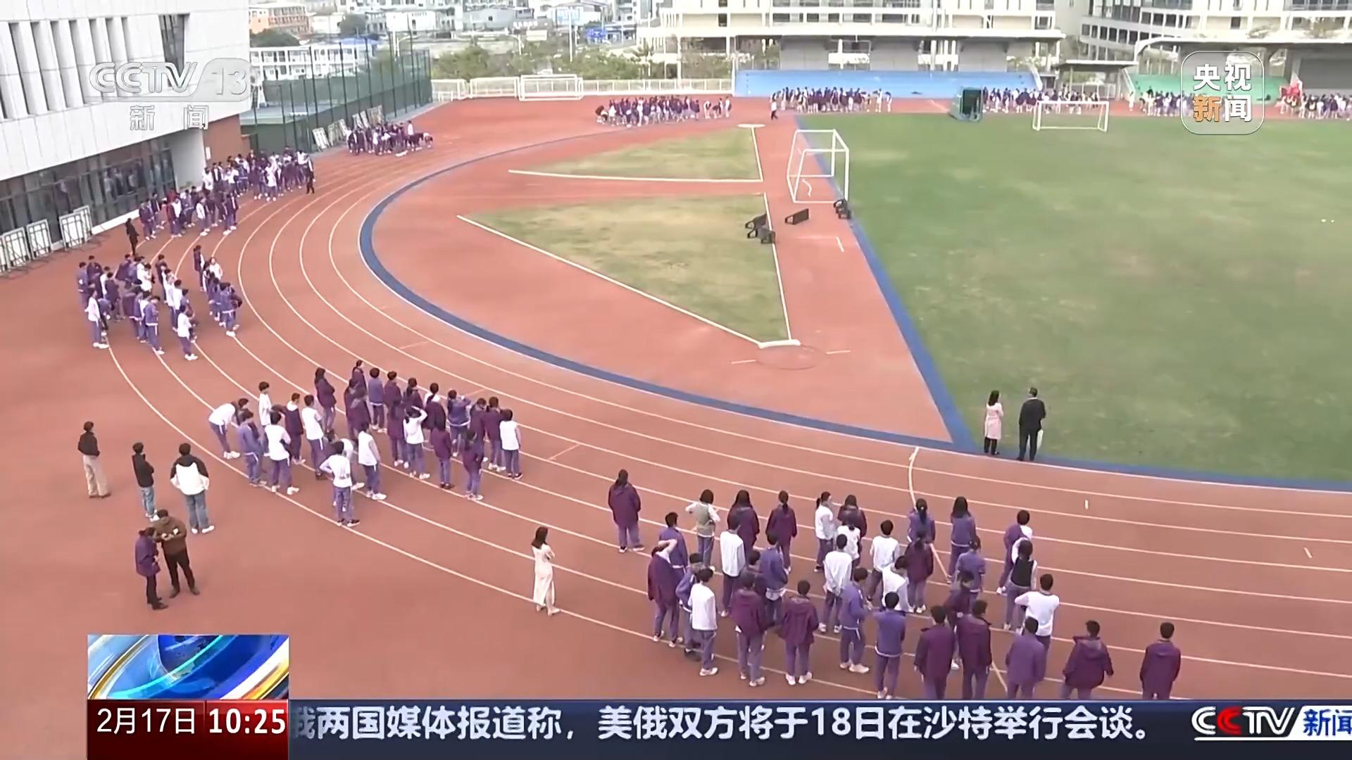 制住了尼克