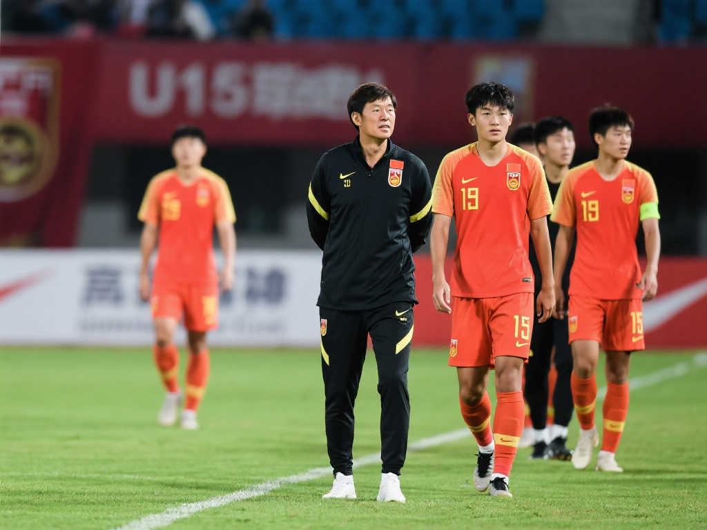 格以严格和